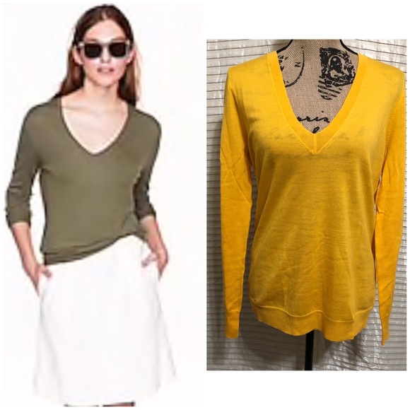J. Crew Sweaters - J. Crew Featherweight Merino Wool V Neck Sweater